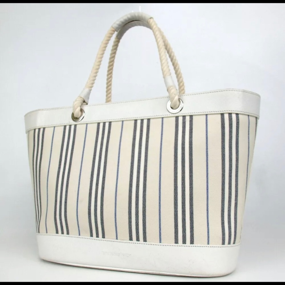 Burberry tote